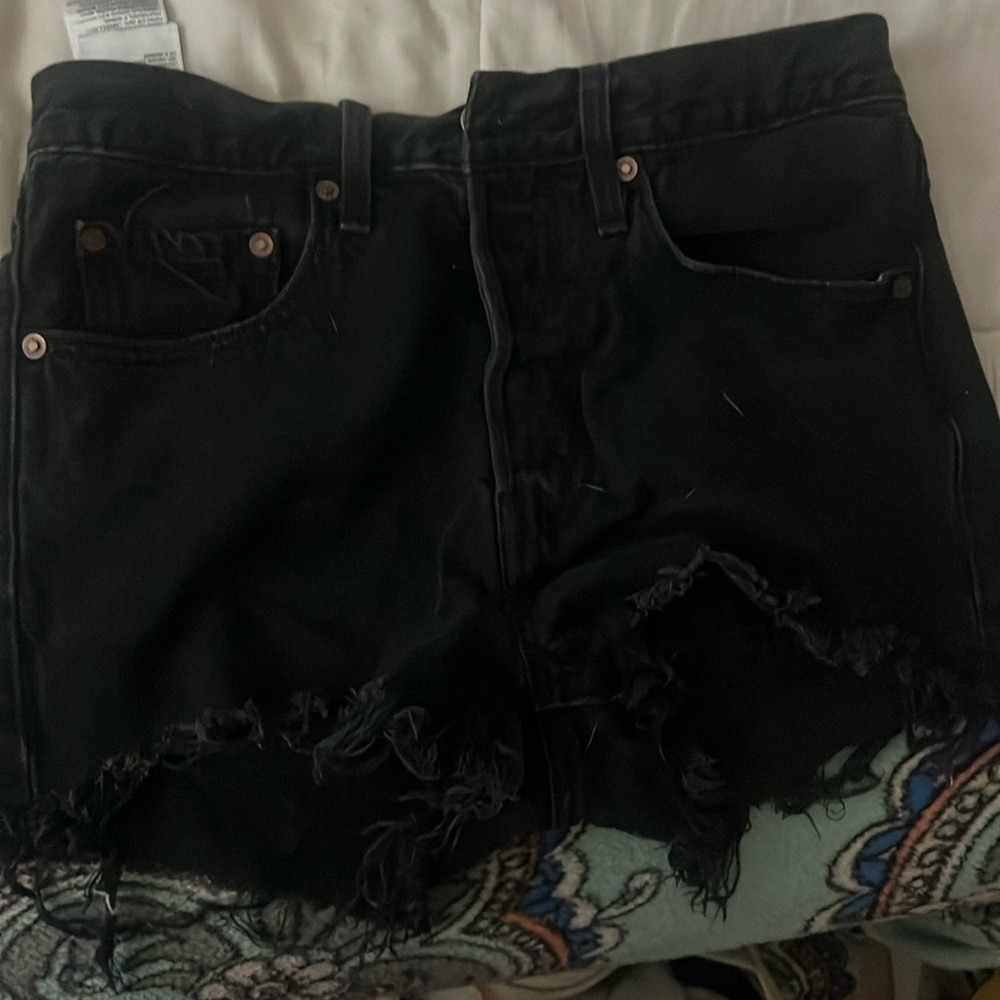 Levis Black Jean Shorts. Worn maybe once
